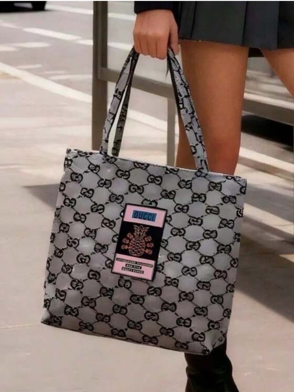 Gucci GWP gray tote bag